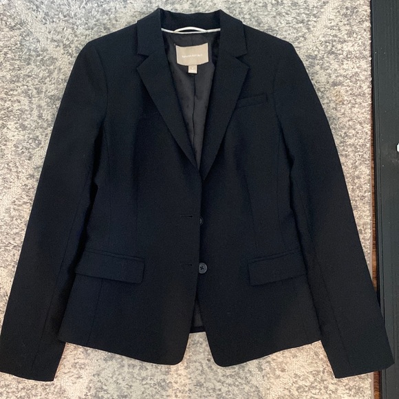 Banana Republic Jackets & Blazers - Banana Republic Black Blazer